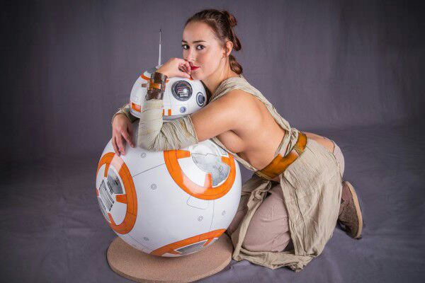 BB8和雷伊