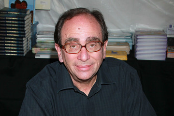 r-l-_stine_3